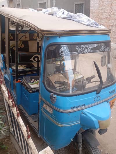 6 seater rikshaw  argent sale