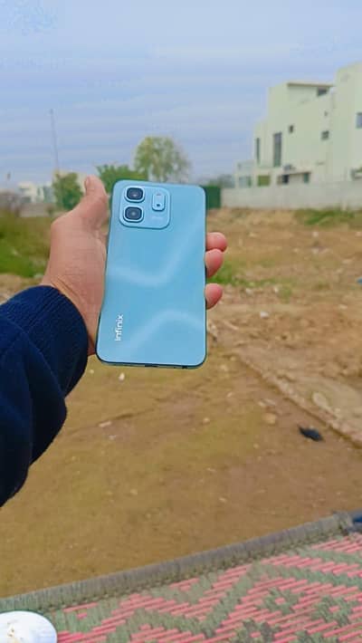 good quality and smooth 8/ 128