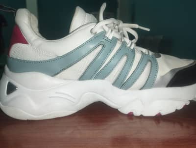 Skechers 'Lites 3.0 Trendy Feels sneakers in white, blue, and red