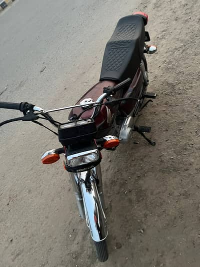Honda 125 10 of 10 condition all documents clear biometric available
