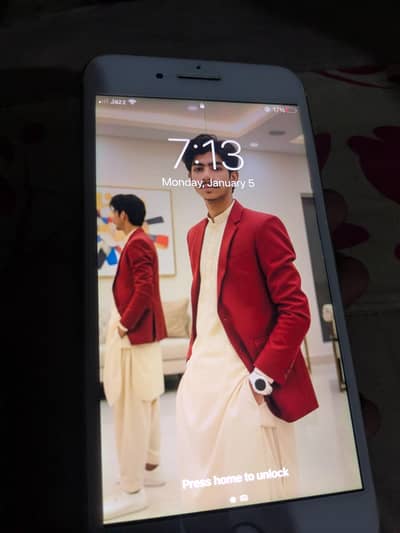 iphone 7 plus 128GB official PTA approved