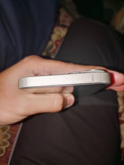 I phone 14 new fresh ket . 03152722382