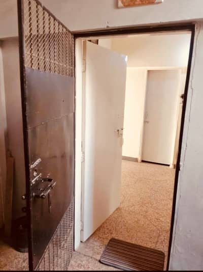 Buy A Centrally Located 900 Square Feet Flat In Gulshan-E-Iqbal - Block 2