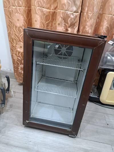 Mini Chiller Available for sale