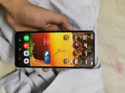 Samsung A06 4/64gb
