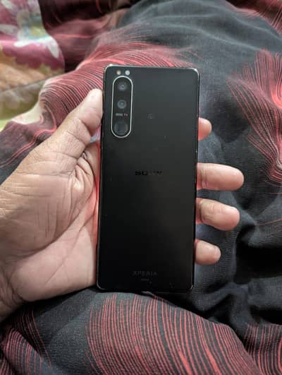 Sony Xperia 5mark 3 8+128 condition 10 by 8