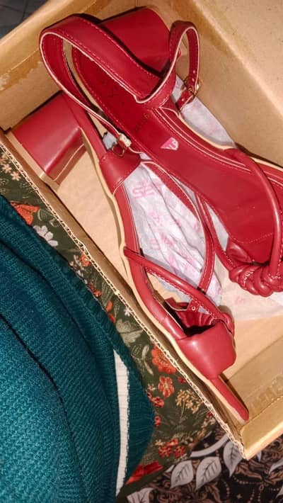 red sandals   urgnt  sale