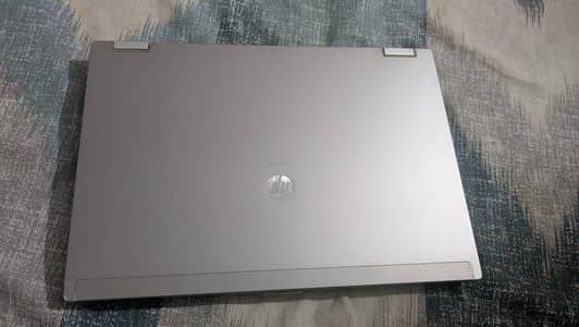 Hp elitebook 8440p urgent sell