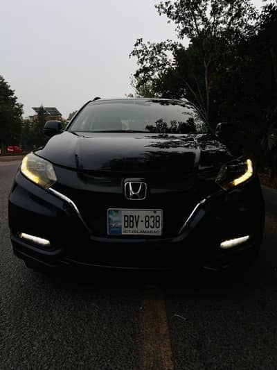 : Honda Vezel Z Sensing 2017