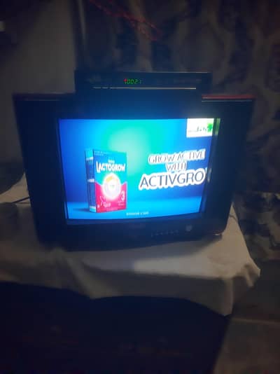 start track modal  5800hd wifi dish raciver ok 03475682218