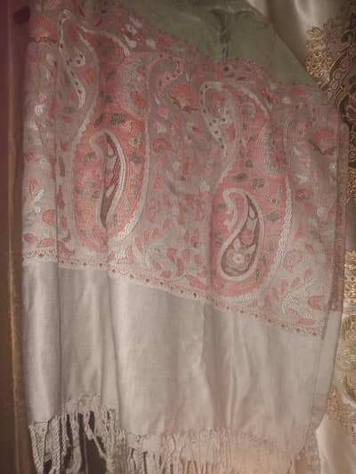 Female  warm and fancy shawls