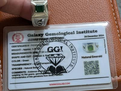 Natural Emerlade (Swat)