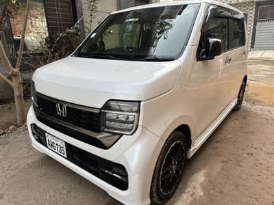 Honda N wgn  costem g terbo top of the line