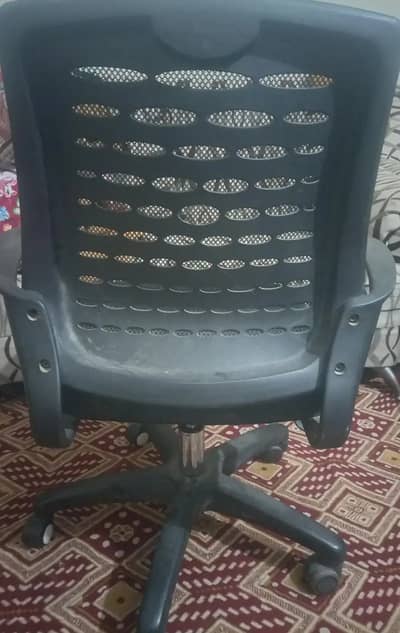 office executive and staff chairs