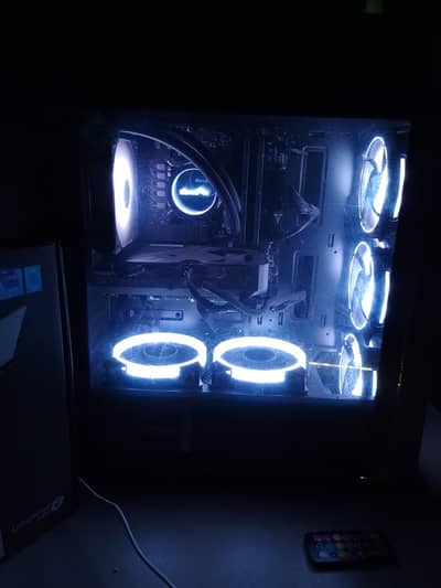 Gaming PC only one month use!