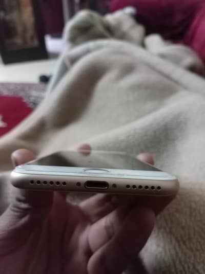 Iphone 7 - 256GB storage - non pta