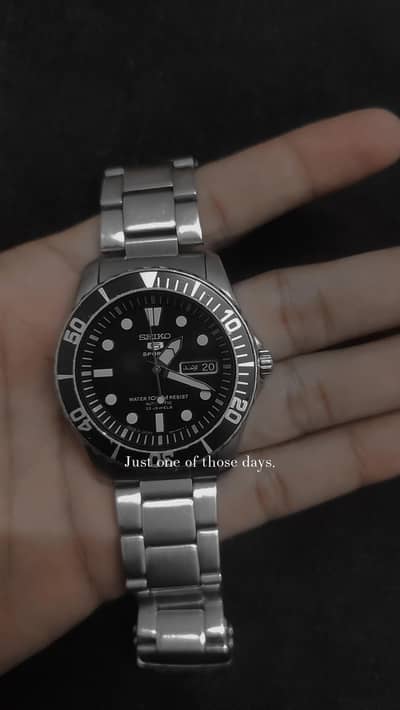 SNZF17k1 Seiko Sea Urchin Daydate. japanese. Front back Crystal glass.