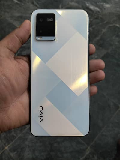 VIVI Y21 ( DUAL SIM APPROVED OFFICALLY) WITH BOX