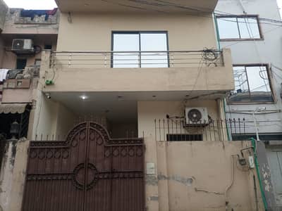 House Of 5 Marla For rent In Johar Town Phase 2