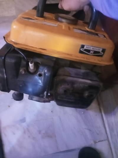 2 stroke generator 7.5 watt . 75 k