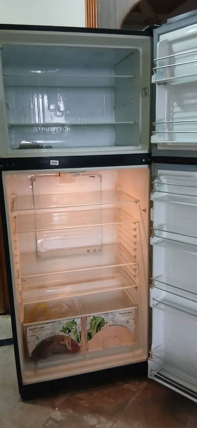 Dawalance Refrigerator (Inverter)