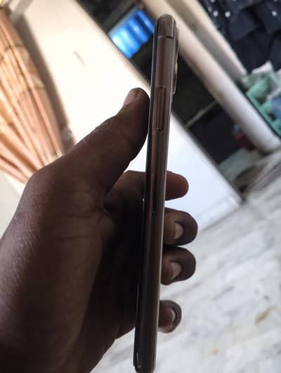 I phone 11 pro max Planck approved