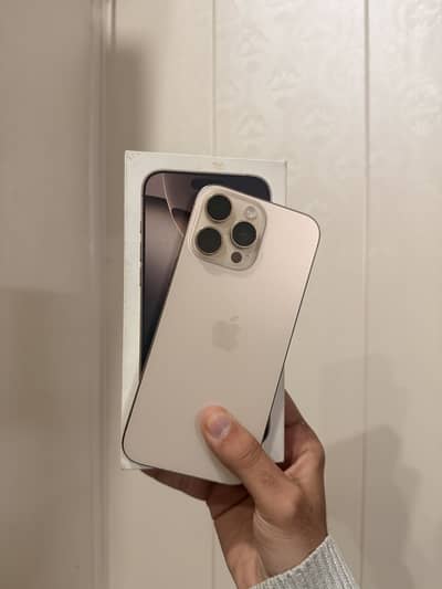 iPhone 16 Pro Max Desert Titanium 256gb