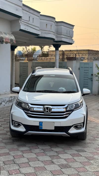 Honda BR-V S Variant Full Option