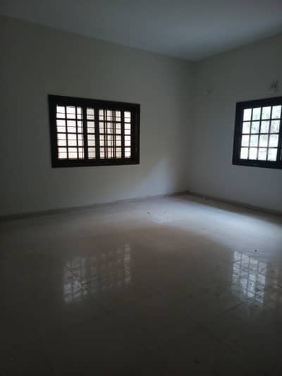 1 bed available for rent