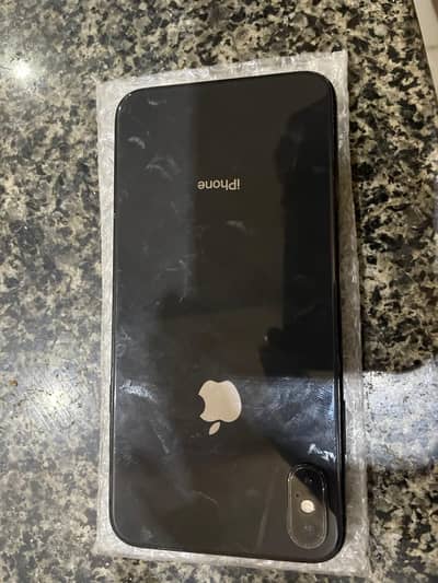 Xs max ( all sims working )