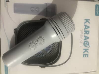 Karaoke specker with mick new