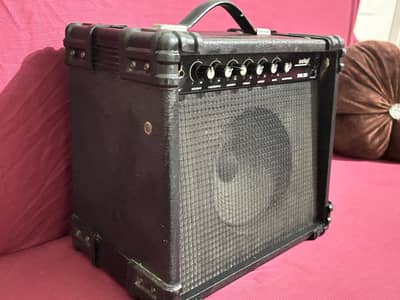 Guitar amplifier