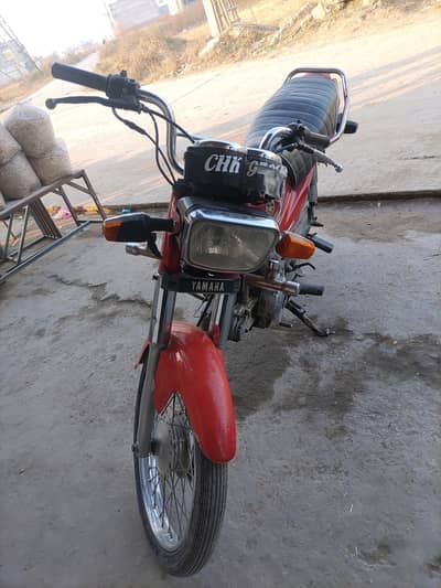 Yamaha bike 13 model  chakwal number hai