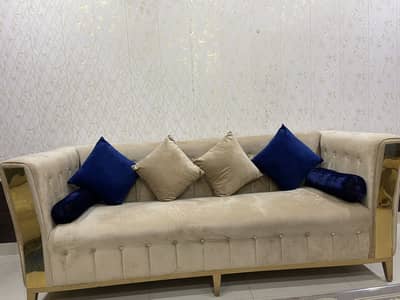 Luxury sofa set lush condition