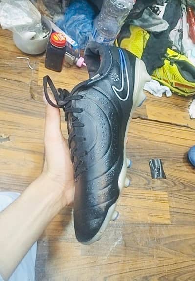 Adidas and nike  air zoom superfly uk8.5