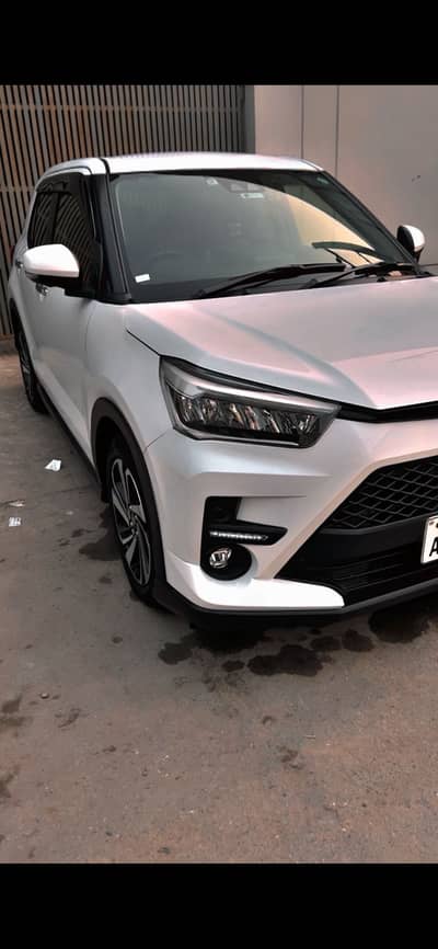 Toyota raize 20/22 model Z package top of line variant