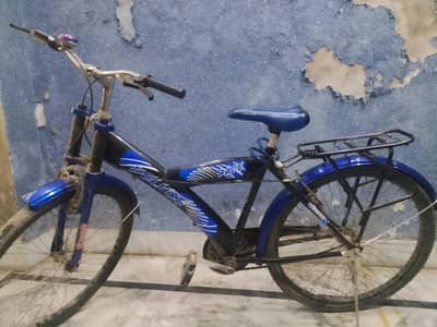 less used bicycle in good condition