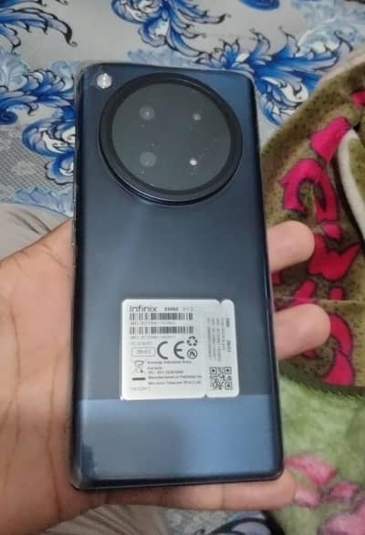 INFINIX ZERO 40