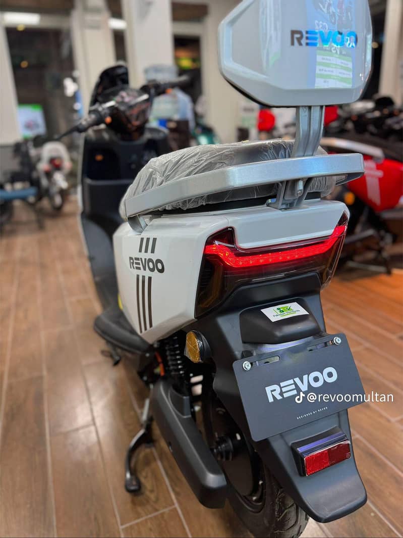 All Revoo Electric Scooty Available on Easy Installments - Electric ...