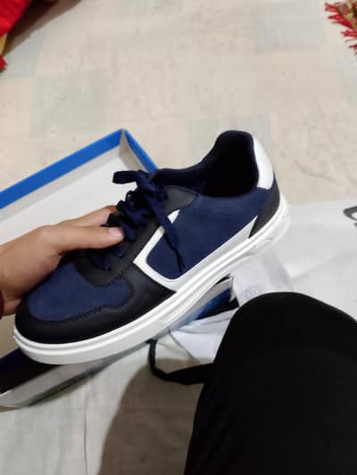 Comfortable joggers for boys