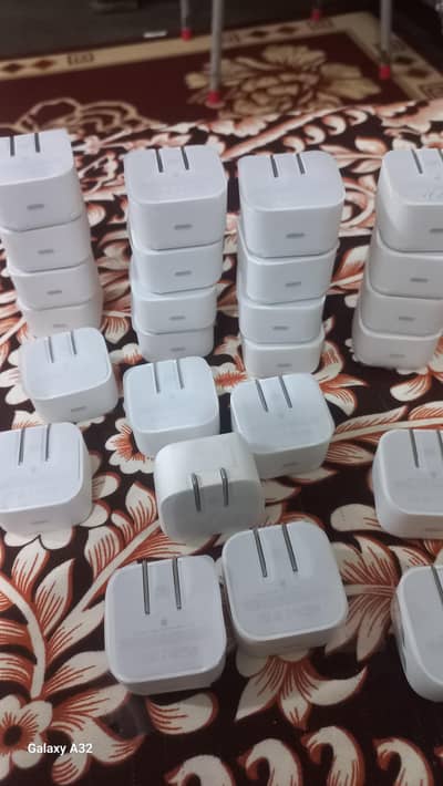 iPhone 17 Series Adpter