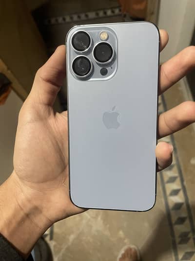 iPhone 13 Pro 128gb.       (12 13 14 15 16 pro)