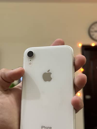 iPhone XR