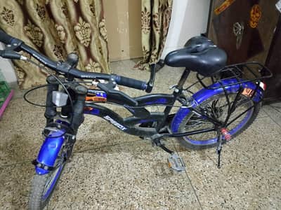 Cycle new h koi masla nhi h urgent sale. . . . .