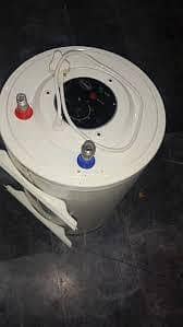 Masjid mai lgya tha bht achi working haul