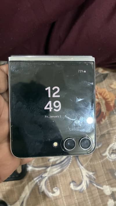 Samsung Z flip 5 non pta in new condition