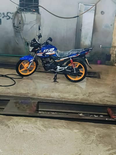 Honda cb150f special edition