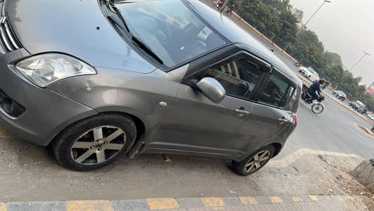 Suzuki swift DX 2012 Model