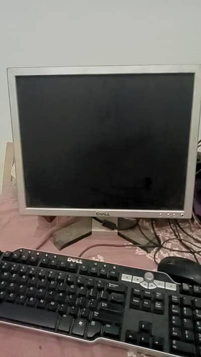 Dell PC complete setup 8 Gb Ram or 256 GB SSD