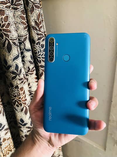 Realme 5i 4/64gb